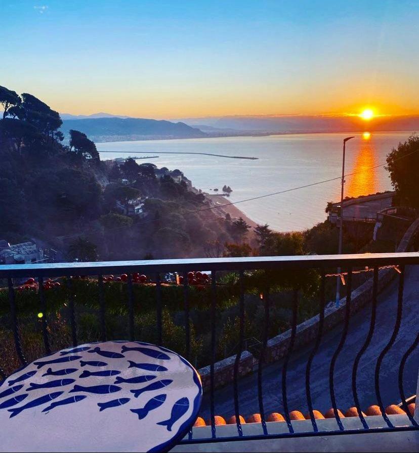 Residence Villa Giordano Sea View Amalfi Coast Vietri Bagian luar foto
